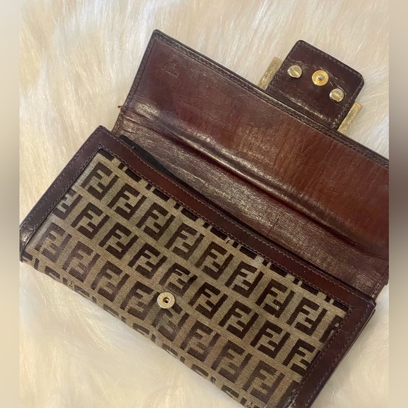 AUTHENTIC (comes with COA from Authentic First) Fendi wallet. - Picture 4 of 16